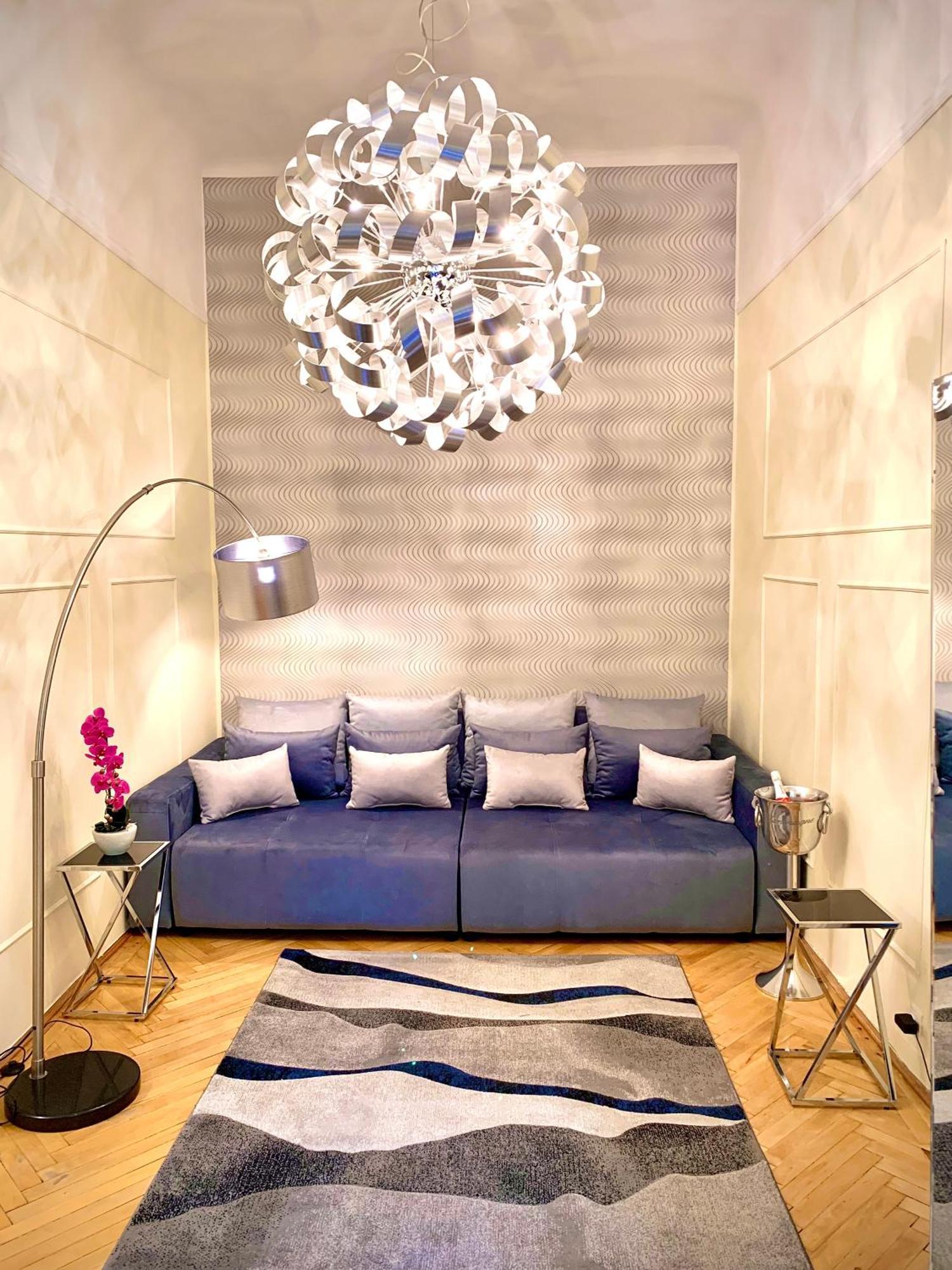 Free Garage Parking, Ac And Bikes In The Downtown Apartment บูดาเปสต์ ภายนอก รูปภาพ